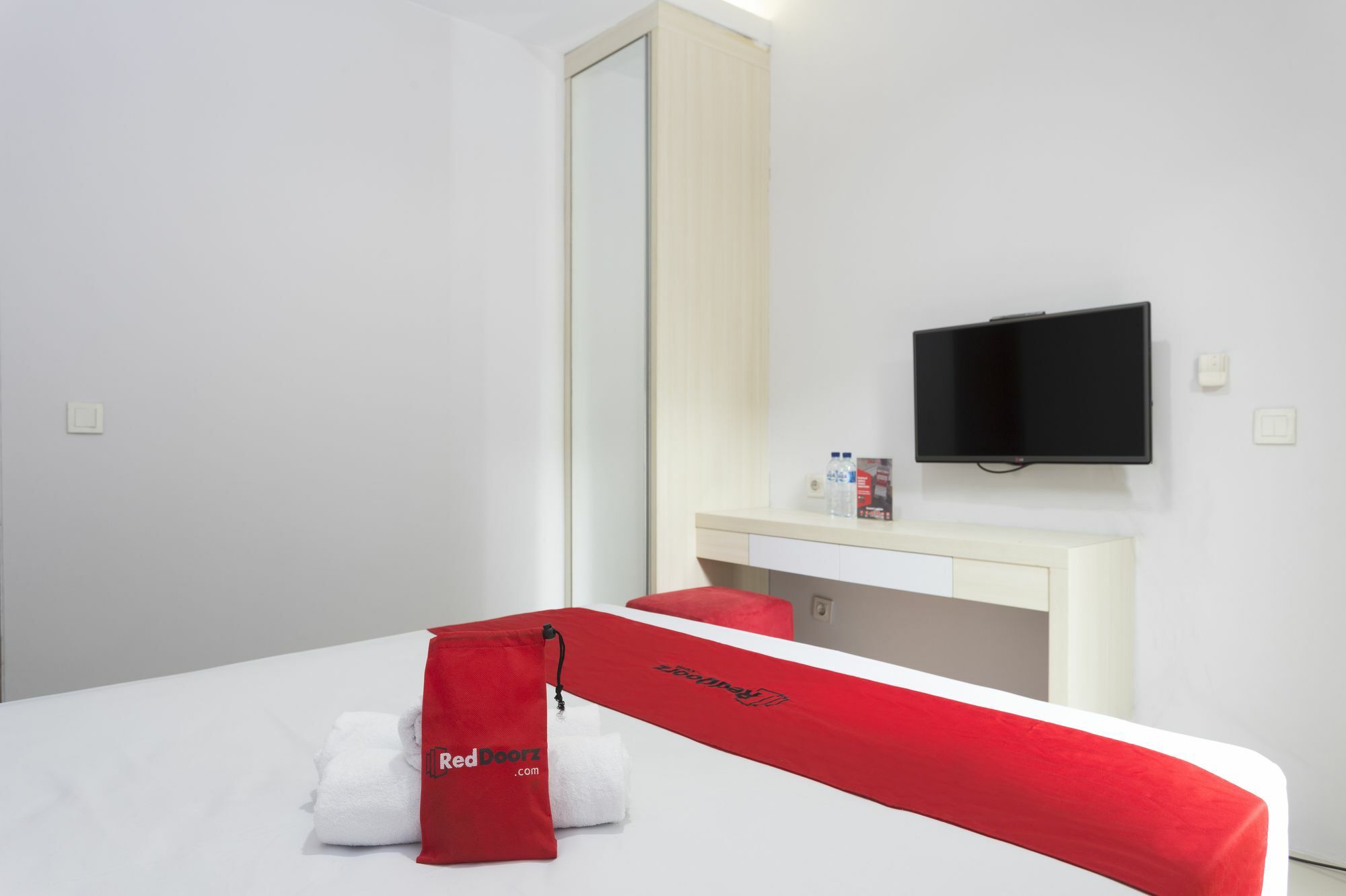 Reddoorz Plus Near Cilandak Town Square 2 Jakarta Exteriör bild