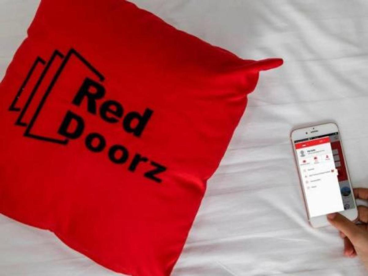 Reddoorz Plus Near Cilandak Town Square 2 Jakarta Exteriör bild